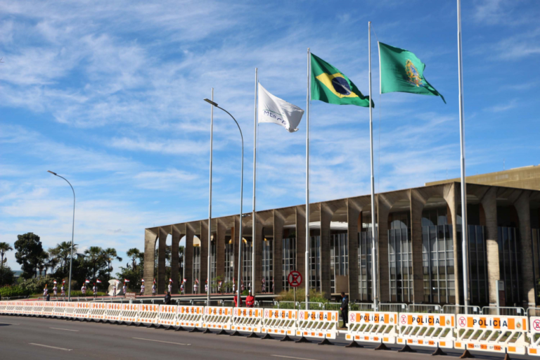 itamaraty-reforca-alerta-para-que-brasileiros-nao-viajem-a-israel
